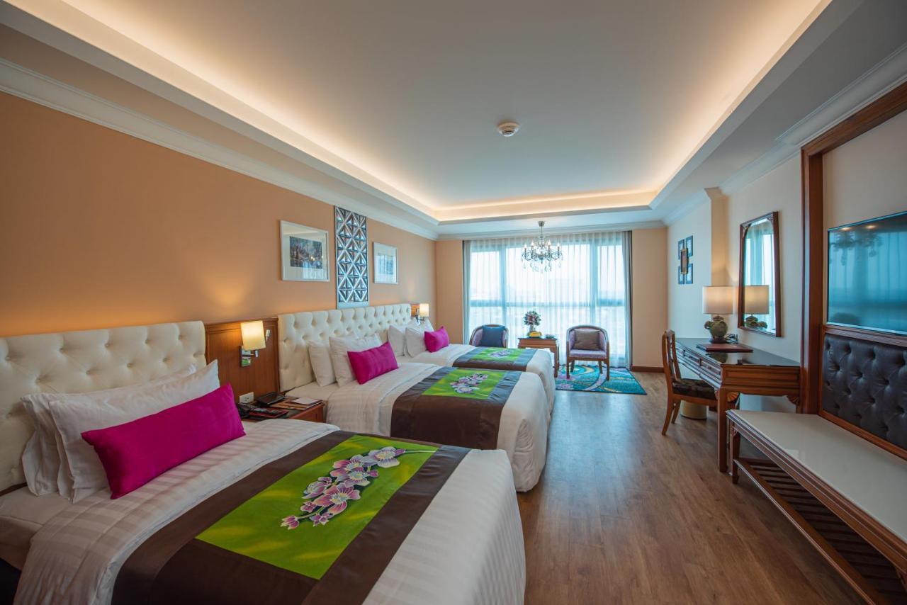 The Empress Premier Chiang Mai - Sha Extra Plus Εξωτερικό φωτογραφία Deluxe Family Room
